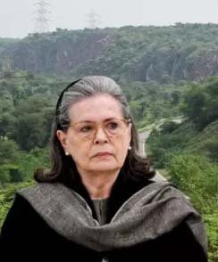 ஆரவல்லி மலைத்தொடர் விவகாரம்: மோடி அரசுக்கு சோனியா கண்டனம்